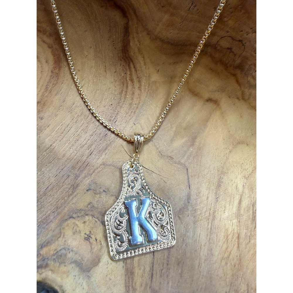 Western Cattle Tag Initial‎ K Pendant Necklace Engraved Filigree Gold NWOT - Picture 2 of 10